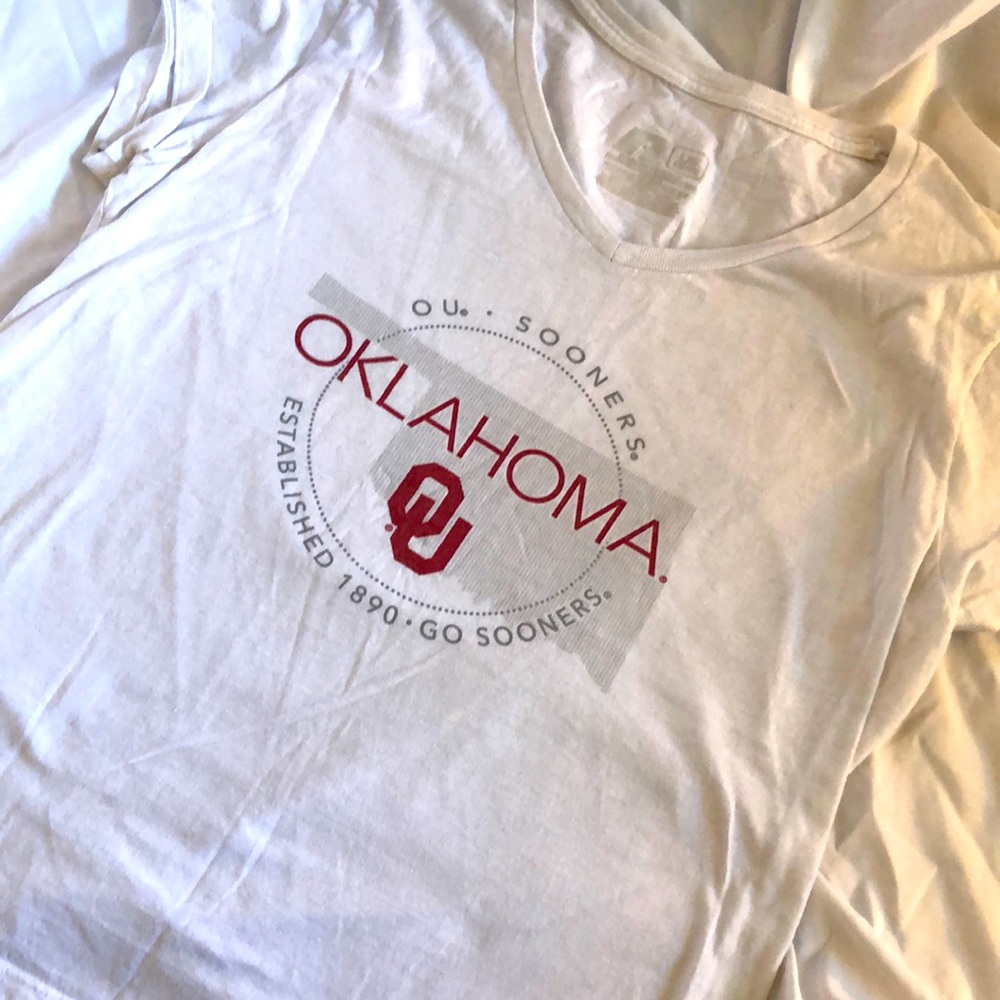 V-neck Oklahoma Sooners